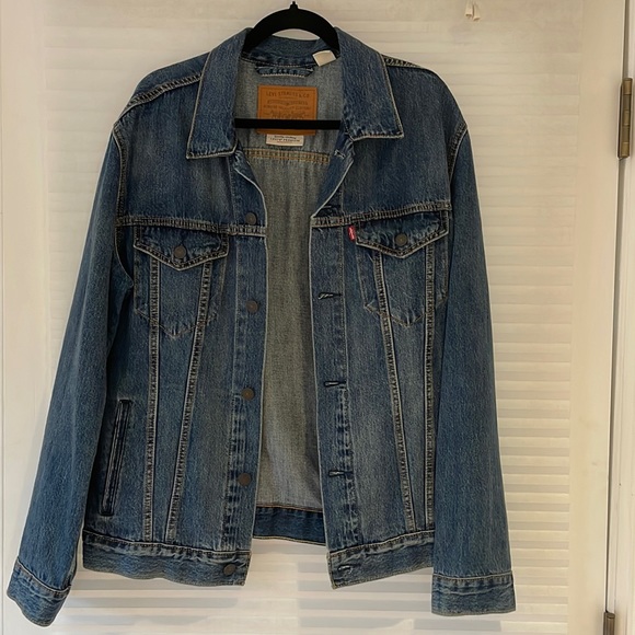 Levi Mens Denim Jacket - Picture 2 of 9
